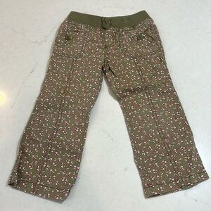 Osh kosh girls pants, worn once, size 2T.